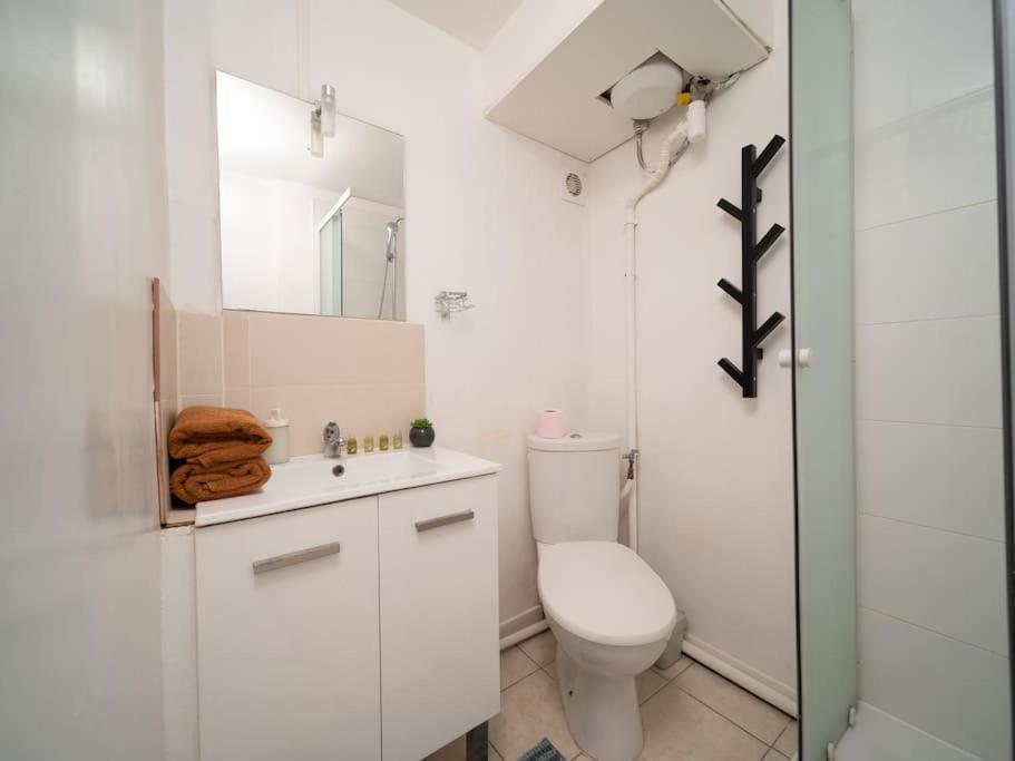 Appartement Tout Equipe 4 Couchages Belle De Mai Marseilles Exterior foto